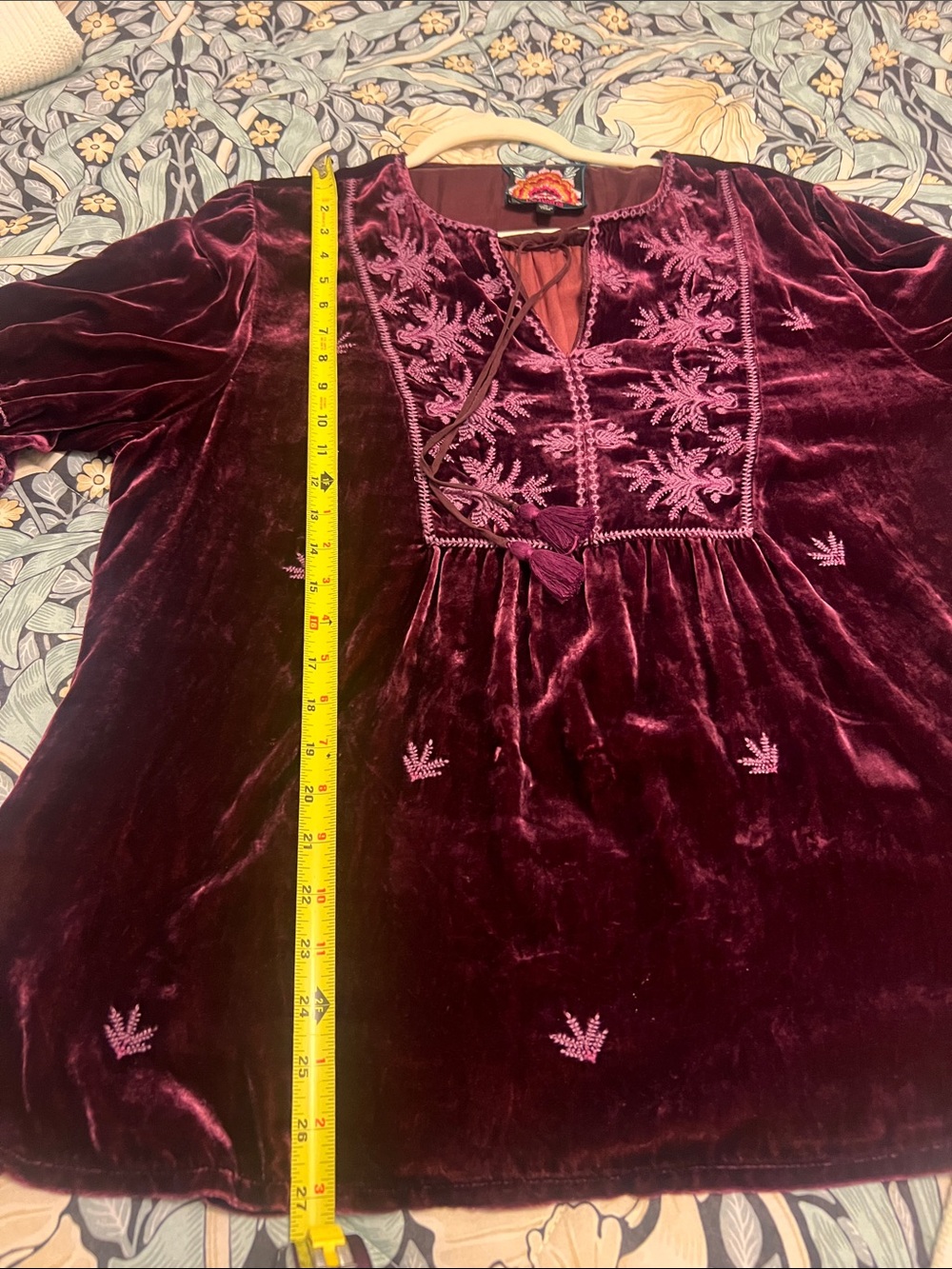 Like New Johnny Was Velvet Burgundy blouse size XL - Picture 10 of 11